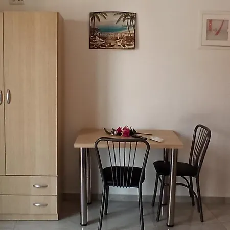 Apartment Astral Brand New 4 *