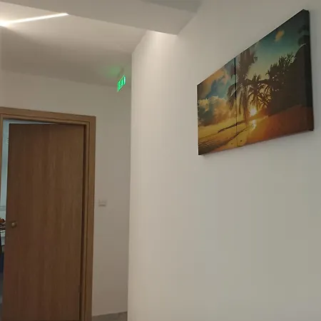 Astral Brand New 4 Apartment *